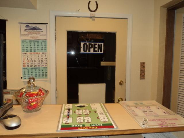 Elms Motel *